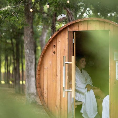 7744 Ranch Glamping Resort Austin Exterior foto